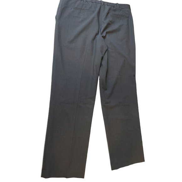 Van Heusen Mens Dress Pants Straight Leg Flat Front 505M103028 Charcoal SZ 36x30 - Picture 3 of 10